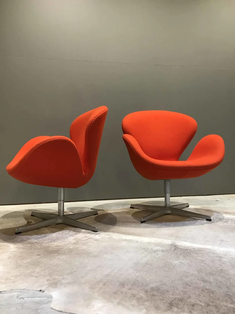 1人掛けソファ yuki SWAN CHAIR ORANGE 1人掛けソファ yuki SWAN CHAIR ORANGE Modern-Velvet-Accent-Chair-